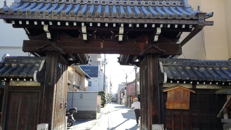 大門
