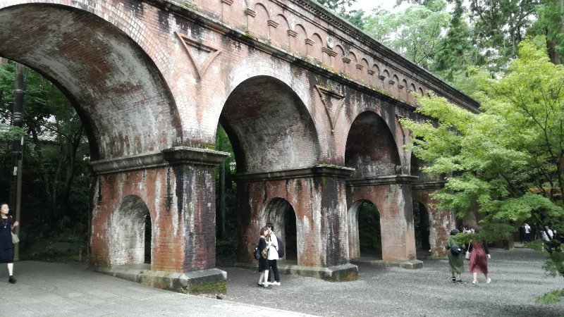 水路閣 水路閣